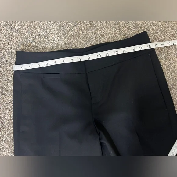 Ann Taylor Women's Dark Blue Cropped Pants - Picture 8 of 9